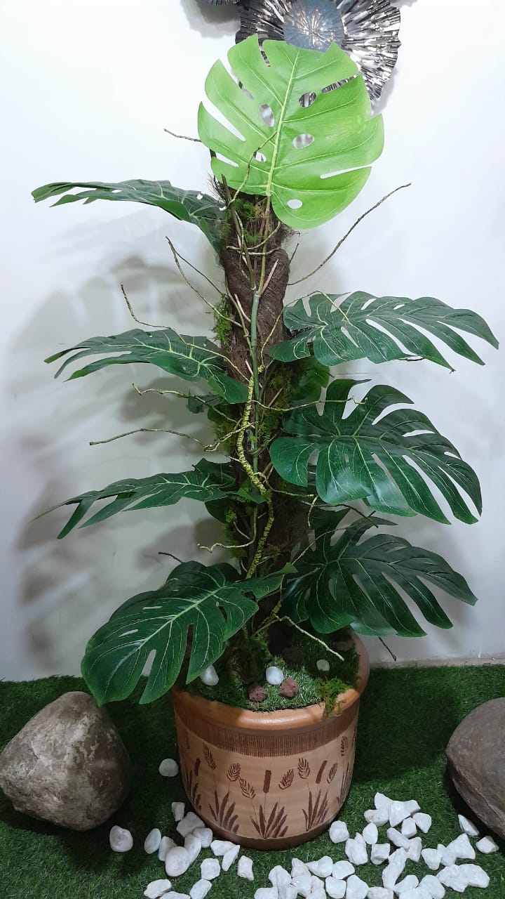 Artificial Monstera Plant  (h:4ft)