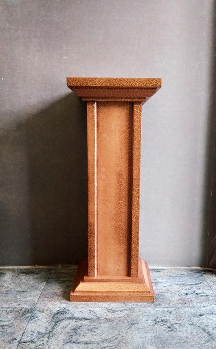 2.3ft Wooden Pillar (Crackle Orange) - Green Gardens Mihiliya (Pvt) Ltd