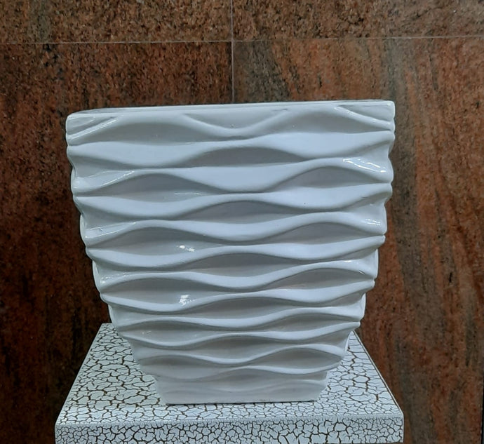 25cm Square Ceramic Base - Green Gardens Mihiliya (Pvt) Ltd